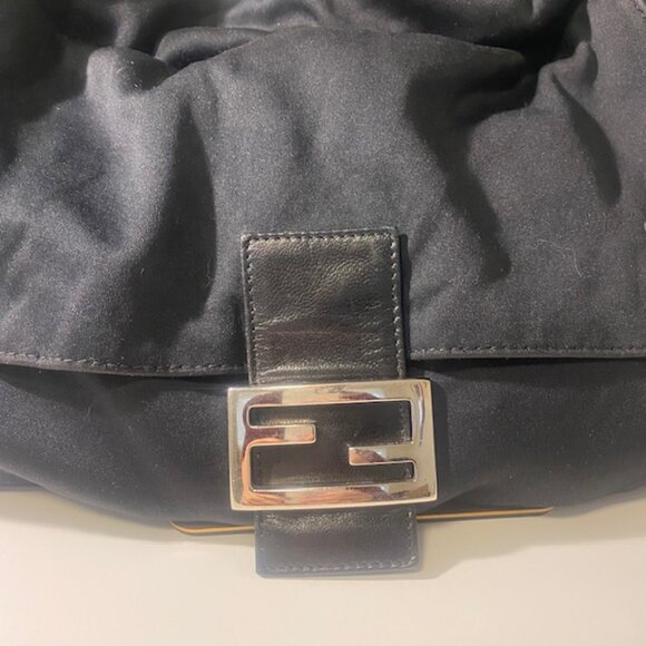Vintage Fendi Mama Forever Baguette Neoprene FF Buckle Black Shoulder Bag W/COA - Picture 7 of 16